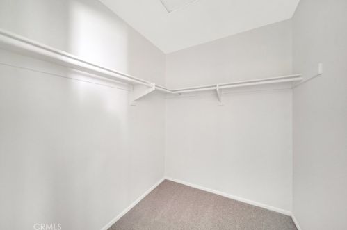 37 Greenfield, Irvine CA 92614-7051 exterior