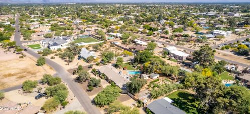 6507 Paradise Dr, Scottsdale AZ 85254-5175 exterior