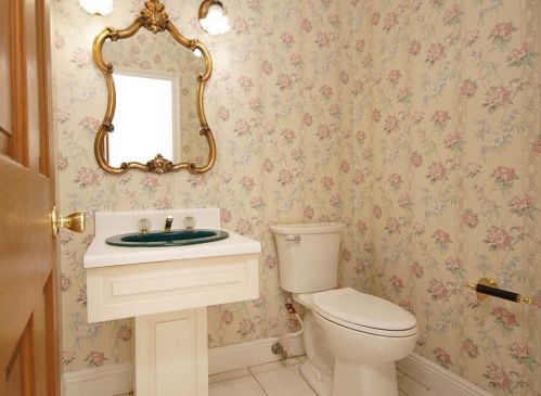 190 Country Club Rd, Shalimar FL  32579-1634 exterior