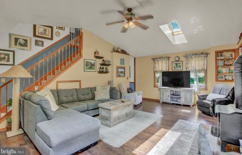 12090 Cross Roads Ave, Cross Roads PA  17322-8783 exterior