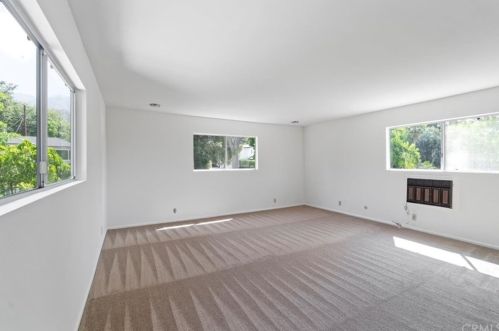 3704 El Caminito, Glendale CA 91214-1026 exterior