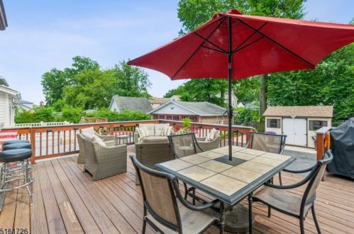 73 Nutley Ave, Nutley NJ  07110-1912 exterior