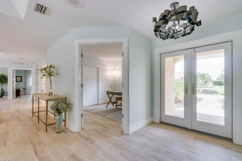 201 Palmetto Dunes Cir, Naples FL  34113-7565 exterior