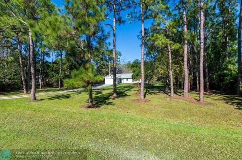 11957 52nd Rd, West Palm Beach, FL 33411-9040
