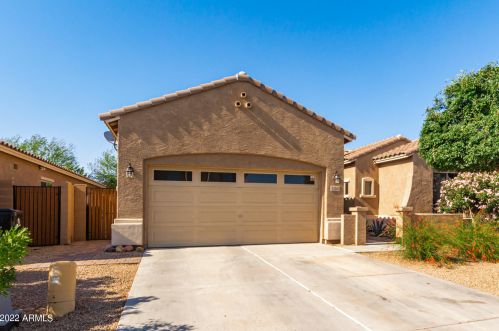 12160 Locust Ln, Avondale AZ  85323-7681 exterior