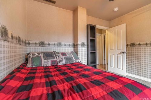 329 Fairway Blvd, Big Bear City CA  92314-8879 exterior