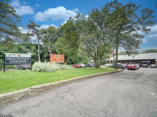 55 Randolph Pl, South Orange NJ  07079-3027 exterior