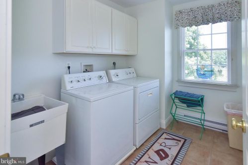 116 Osborne Cir, Kennett Sq PA  19348-1910 exterior
