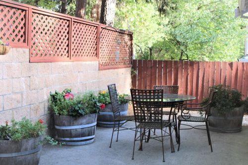 120 Carriage Ln, Grass Valley CA  95949-9509 exterior