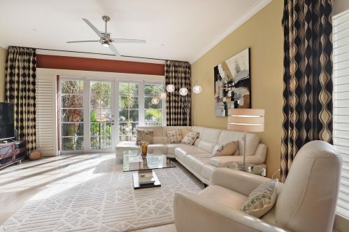 604 Renaissance Ln, Delray Beach, FL 33483-5464