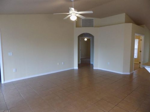 4115 12th St, Lehigh Acres, FL 33971-5041