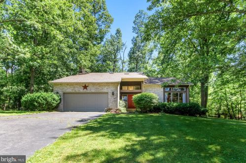 325 Oakwood Rd, Tolna, PA 17349-8304