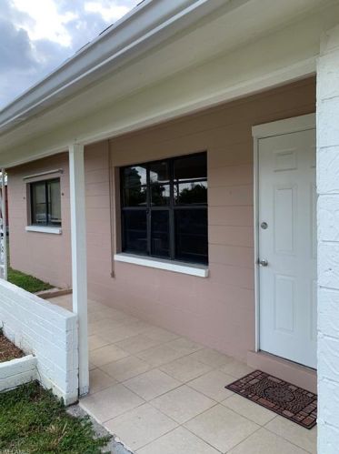 409 Bougainvillea Rd, Lehigh Acres, FL 33936-6203