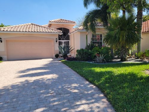 7080 Lombardy St, Boynton Beach, FL 33472-7344