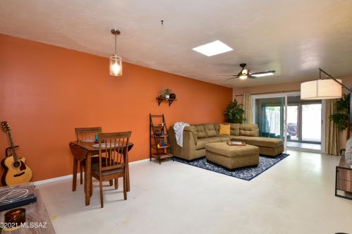 4250 Limberlost Pl, Tucson, AZ 85705-1626