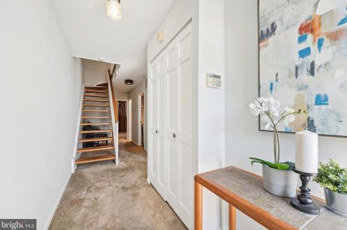383 N St, Washington, DC 20024
