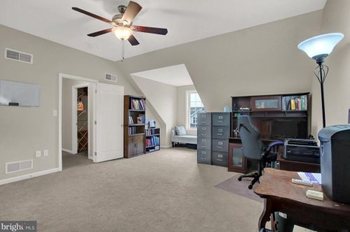 385 Thoroughbred Dr, York Haven PA  exterior