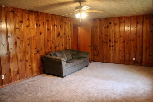 640 San Antonio St, Redlawn, TX 75925-2810