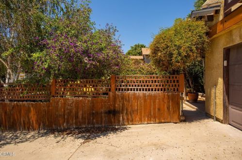 42 Bundren St, Oak View, CA 93022-9606