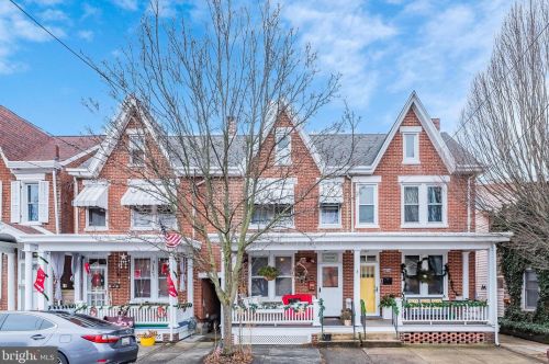 407 Arch St, Carlisle, PA 17013-3806