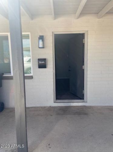 864 Lewis, Mesa, AZ 85210-3752