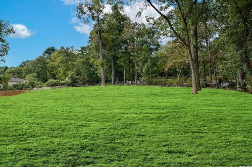 145 Laurel Hill Rd, Northport NY  11768-3428 exterior