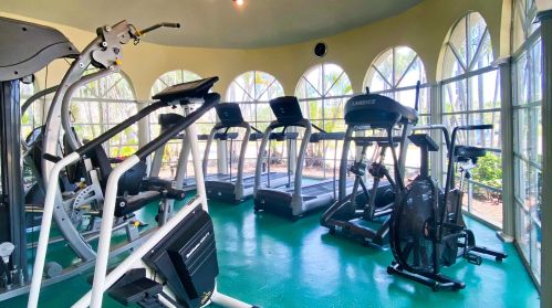 402 Grv Isle Cir, Vero Beach FL 32962-8507 exterior