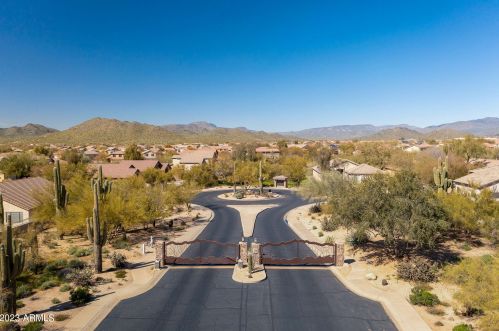 33237 45th Pl, Cave Creek AZ  85331-5073 exterior