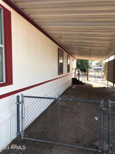 302 98th St, Mesa, AZ 85207-8023