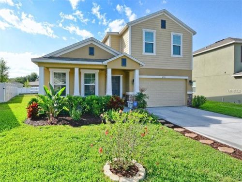 4903 Waters Gate Dr, Tavares, FL 32778-6209