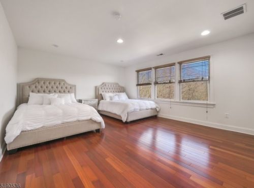 1994 Macopin Rd, West Milford NJ  07480-1932 exterior