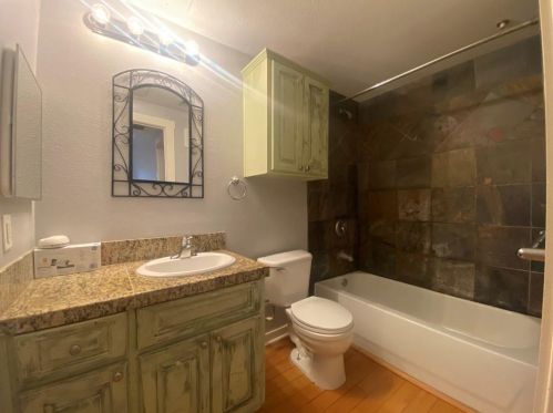 2106 Cullen Ave, Austin TX  78757-2525 exterior