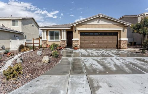 16732 Ukiah St, Victorville, CA 92394-1488