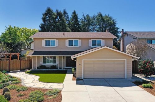 490 La Baree Dr, Morgan Hill, CA 95037-5730