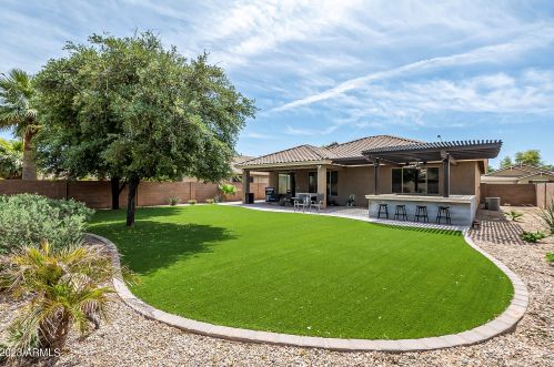 2118 Glacier Pl, Chandler AZ 85249-5545 exterior