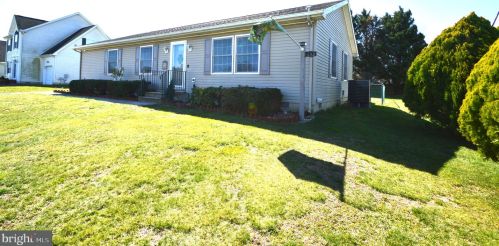 688 Quaker Hl Rd, Magnolia DE  19962-2201 exterior