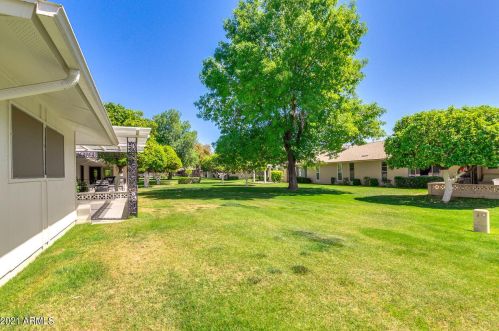 18803 Concho Cir, Sun City AZ 85373-1202 exterior