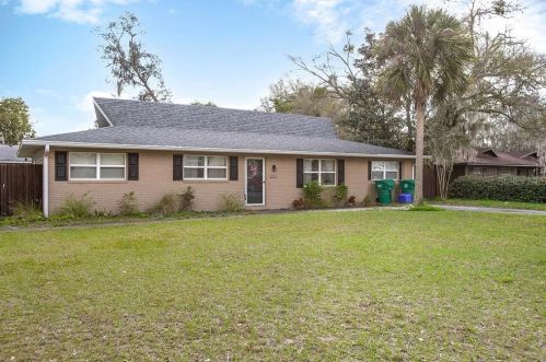 865 Dexter Ave, Deland, FL 32720-6619