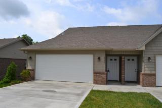 2766 Waters Place Dr, Maryville, TN 37803-5304