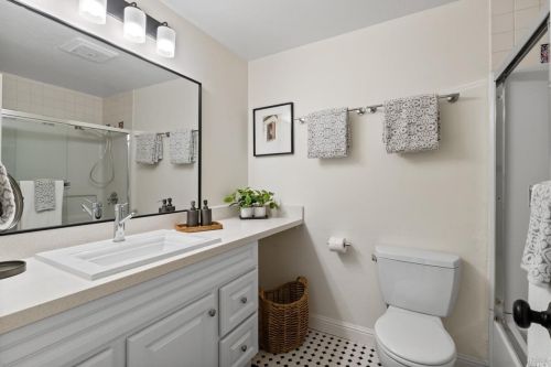 214 Larkspur Plaza Dr, Larkspur CA  94939-1424 exterior