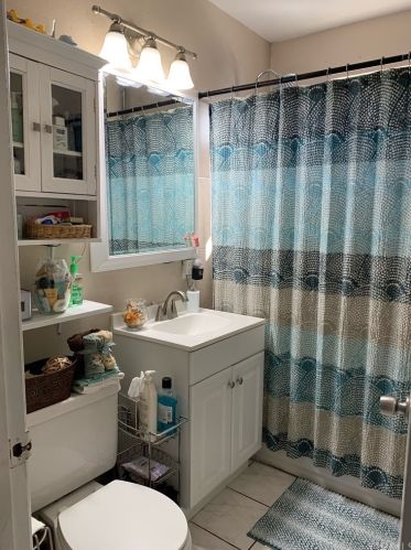 2116 Oris St, Compton CA 90222-3055 exterior