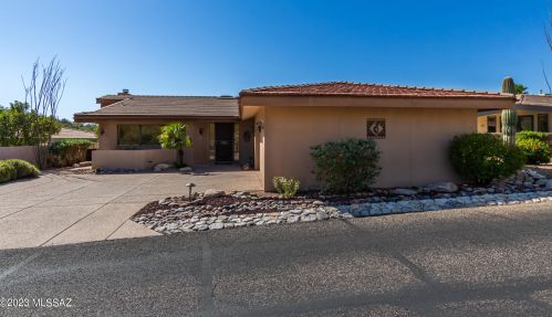 5624 Circulo Terra, Tucson, AZ 85750-1004