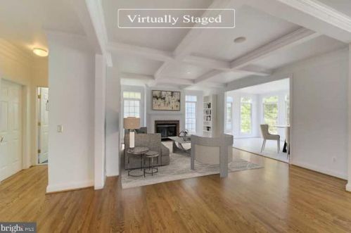 4424 Tuscany Ct, Woodbridge VA  22192-5519 exterior