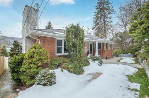 65 Edgemere Ave, Greenwood Lake, NY 10925-2415
