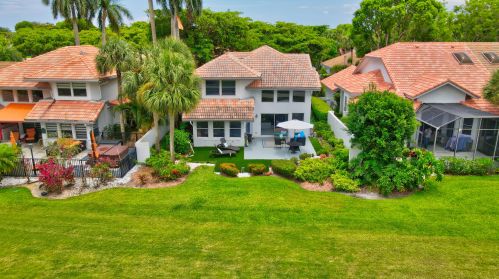 2163 53rd St, Boca Raton FL 33496-3452 exterior