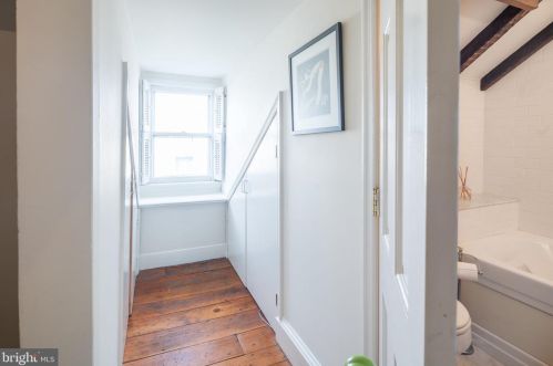 336 24th St, Philadelphia PA  19103-6431 exterior