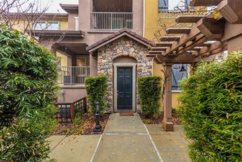 482 Tristania Ter, Sunnyvale, CA 94086-2609