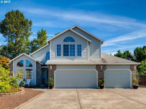 22286 Shaver Ct, Interlachen, OR 97024-8759