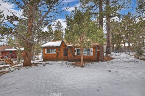 332 Brewer Way, Big Bear City CA  92314-9529 exterior