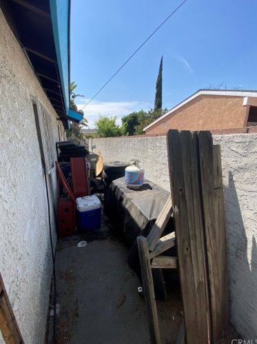 8835 Las Posas St, Pico Rivera CA  90660-1643 exterior